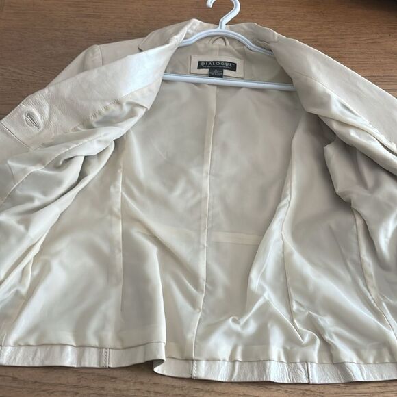 DIALOGUE LIGHT CREAM LEATHER JACKET. NEW WITHOUT TAGS - Picture 5 of 7